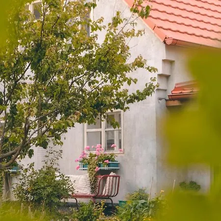 Domeček Na Květinovém Statku Prázdninový dům Zdice